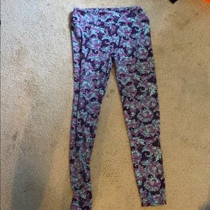 Lularoe multi-colored soft leggings